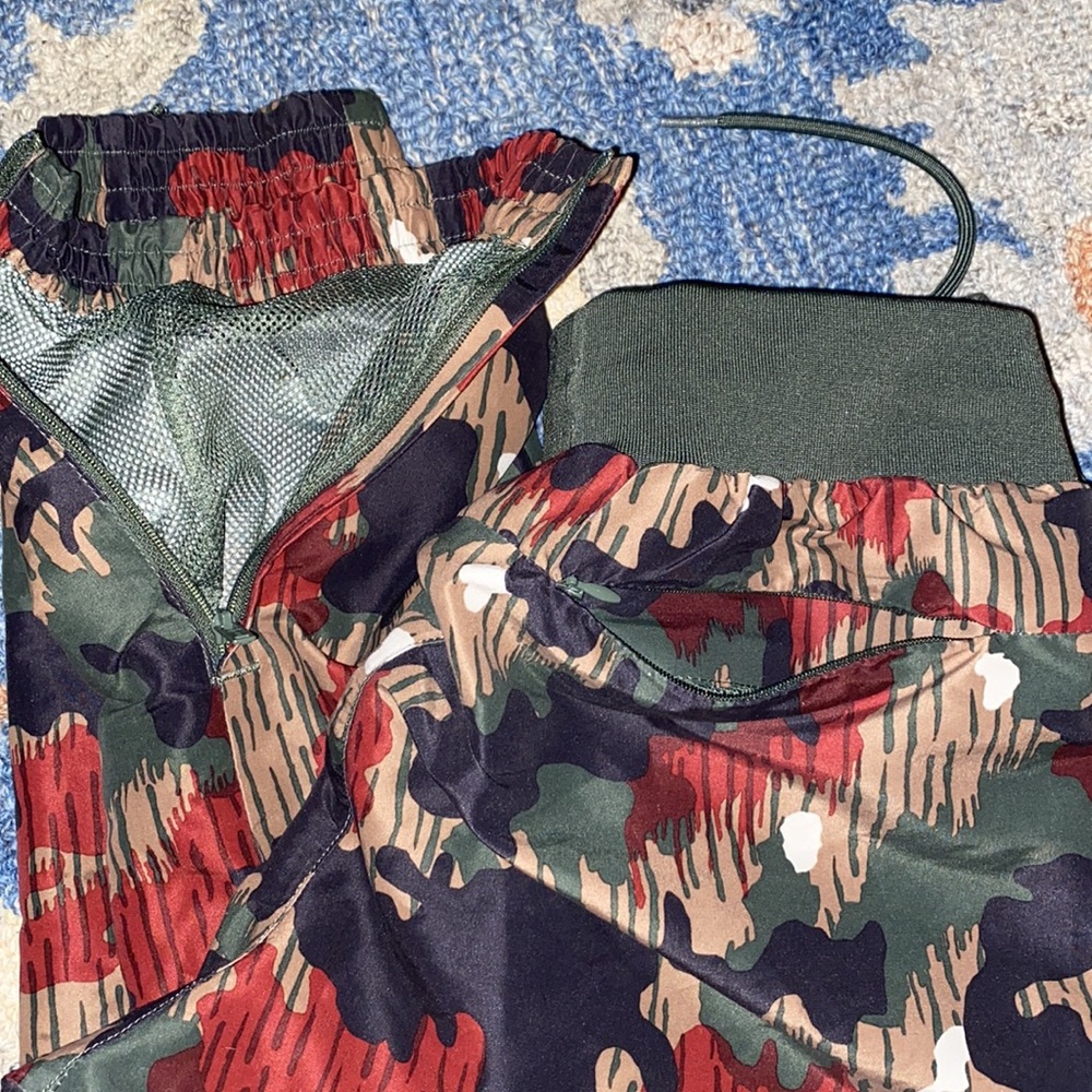 PHARRELL WILLIAMS HU HIKING CAMO PANT - Picture 14 of 14
